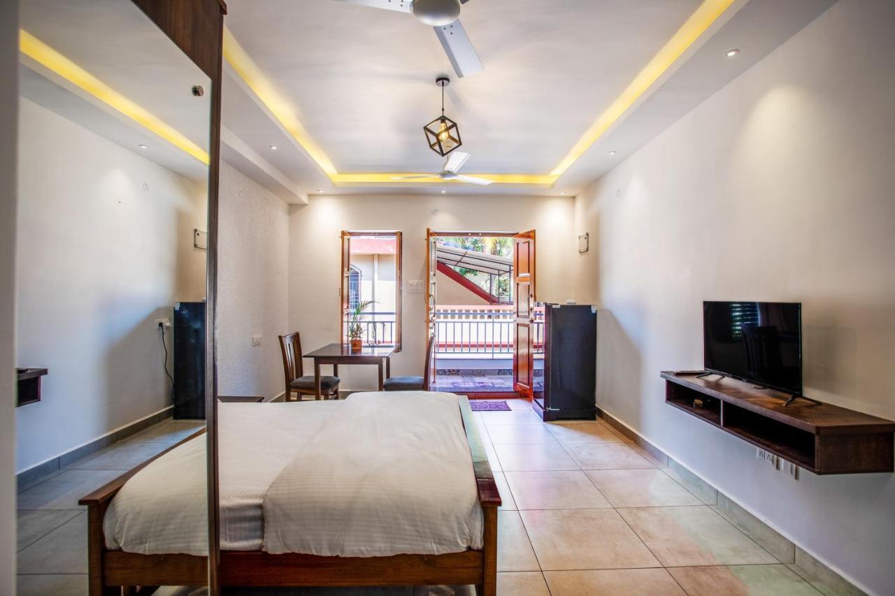 Whiteboard Homes Siolim Exterior foto